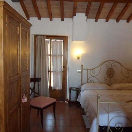 Fullino Nero Rta - Residenza Turistico Alberghiera Siena Eksteriør bilde