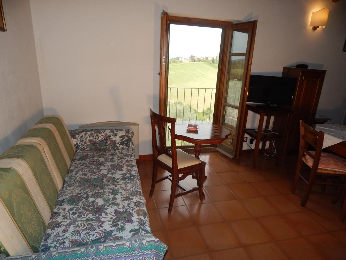 Fullino Nero Rta - Residenza Turistico Alberghiera Siena Eksteriør bilde