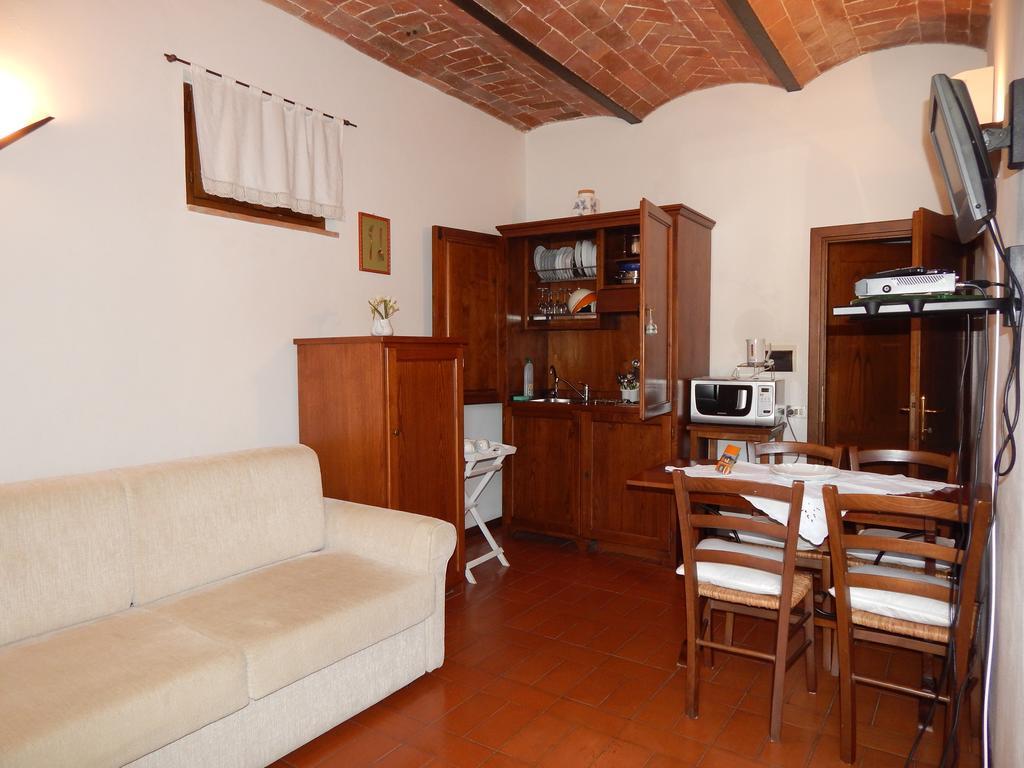 Fullino Nero Rta - Residenza Turistico Alberghiera Siena Eksteriør bilde