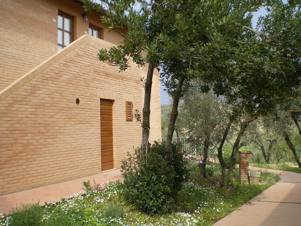Fullino Nero Rta - Residenza Turistico Alberghiera Siena Eksteriør bilde